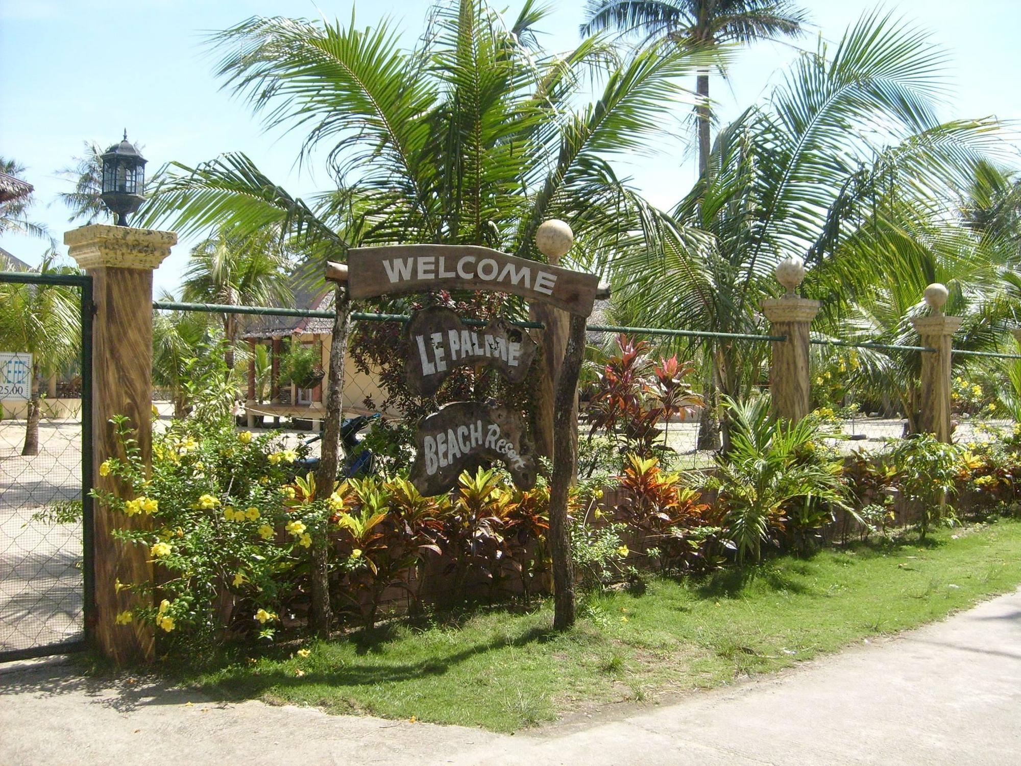 Le Palme Beach Resort Pandan Esterno foto