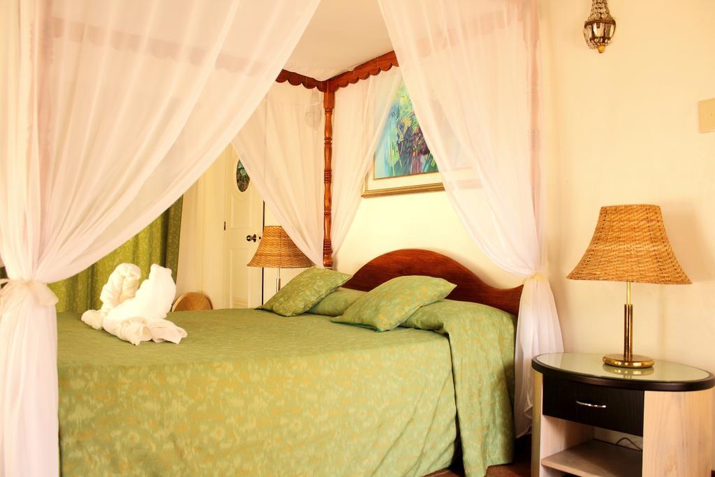 Le Palme Beach Resort Pandan Esterno foto