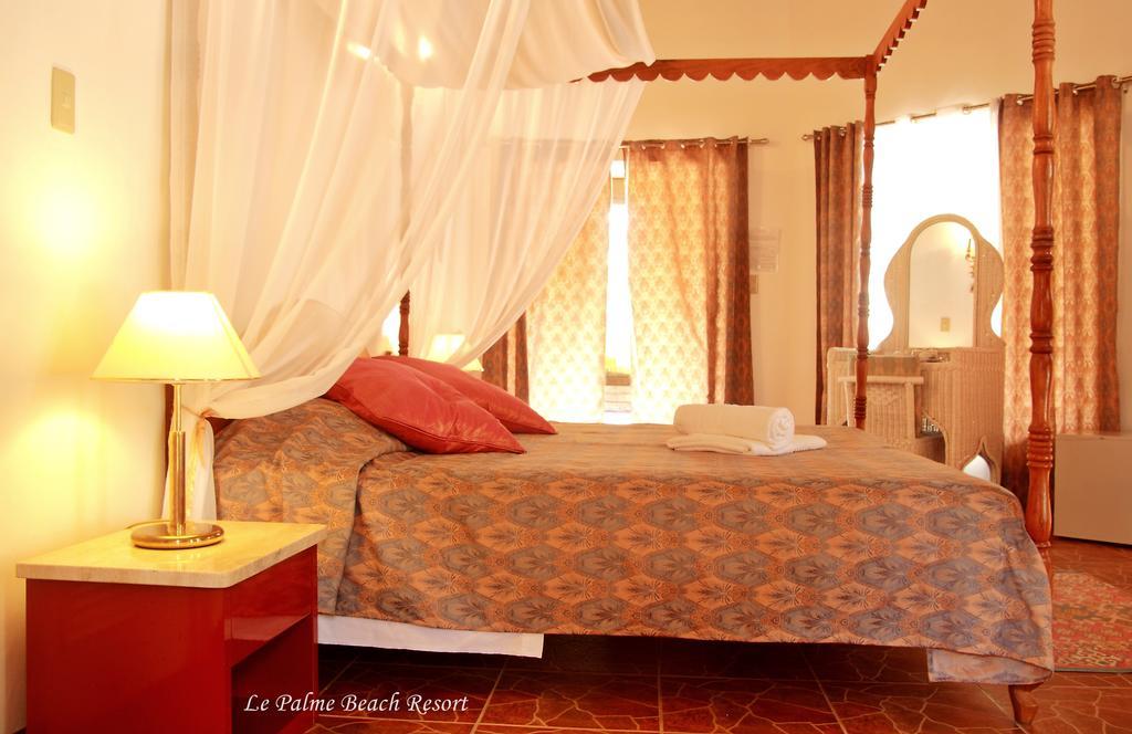 Le Palme Beach Resort Pandan Esterno foto