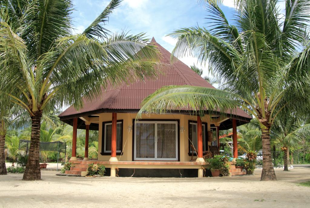 Le Palme Beach Resort Pandan Esterno foto